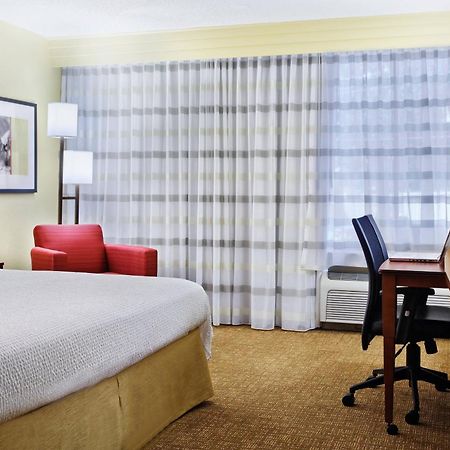 Heritage Place Houston Brookhollow Екстериор снимка