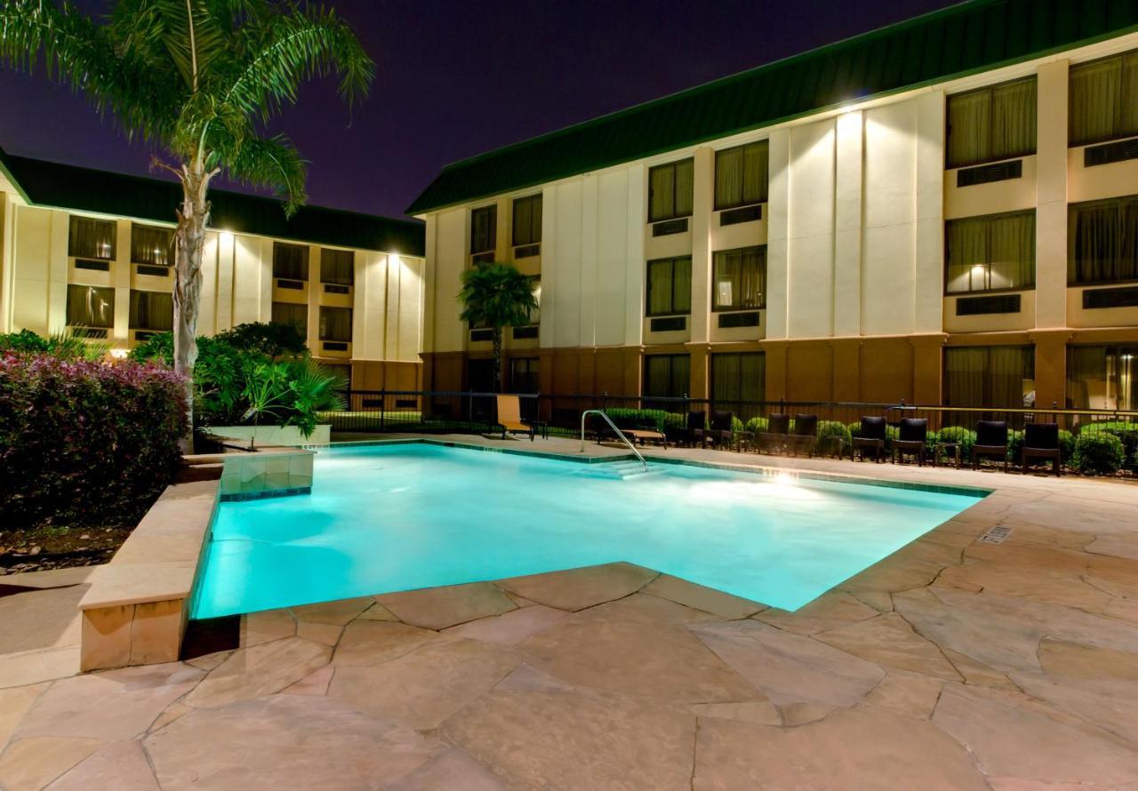 Heritage Place Houston Brookhollow Екстериор снимка