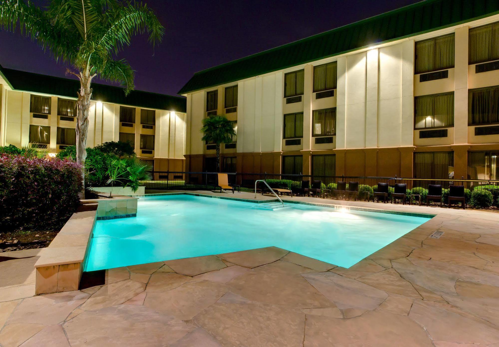 Heritage Place Houston Brookhollow Екстериор снимка